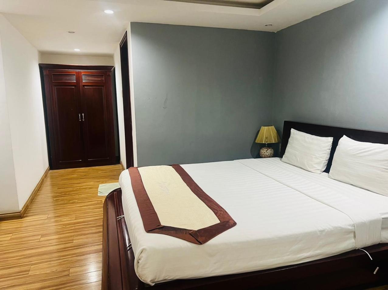 Khach San Avatar Hotel Ho Chi Minh City Exterior photo